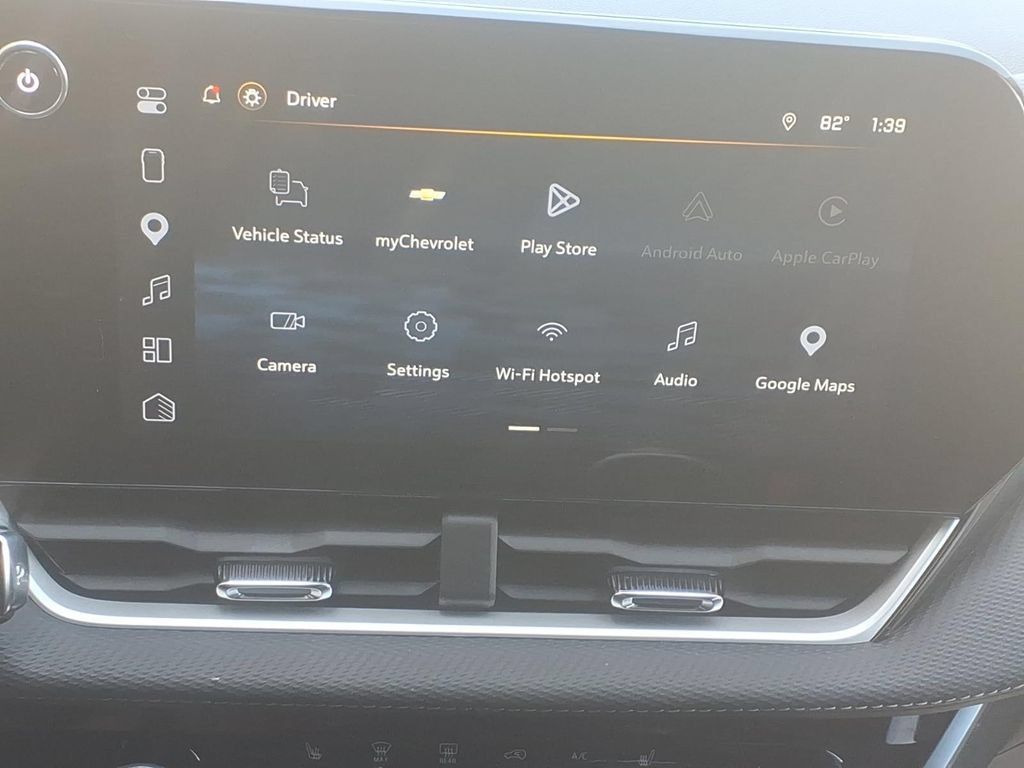 Used 2026 Chevrolet Equinox LT AWD/4WD image 18