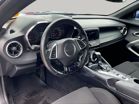 Used 2020 Chevrolet Camaro LT RWD image 18