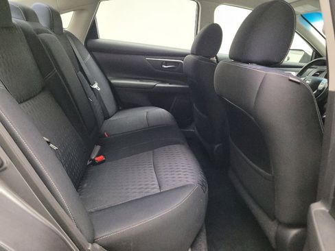 Used 2017 Nissan Altima 2.5 SV FWD image 19