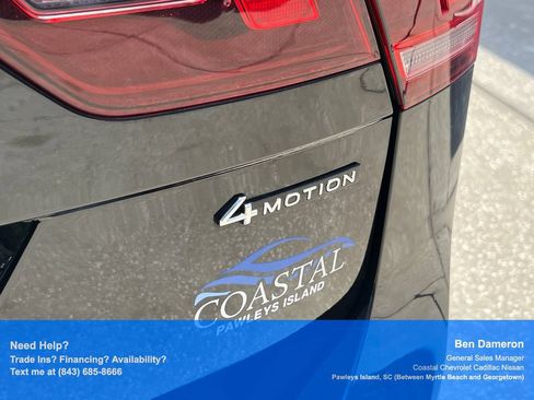 Used 2023 Volkswagen Tiguan SE AWD/4WD image 26