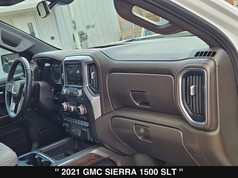 Used 2021 GMC Sierra 1500 SLT AWD/4WD image 30