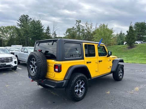 Used 2021 Jeep Wrangler Unlimited Rubicon w/ Cold Weather Group AWD/4WD image 15
