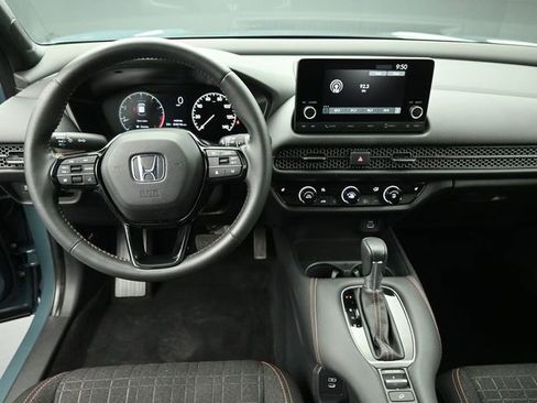 Used 2024 Honda HR-V Sport image 25