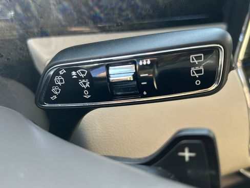 Used 2024 Lincoln Navigator Reserve image 34