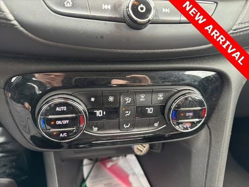 Used 2020 Buick Encore GX Select w/ Sport Touring Package image 16