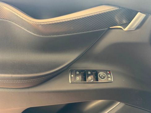 Used 2018 Tesla Model X 100D image 23