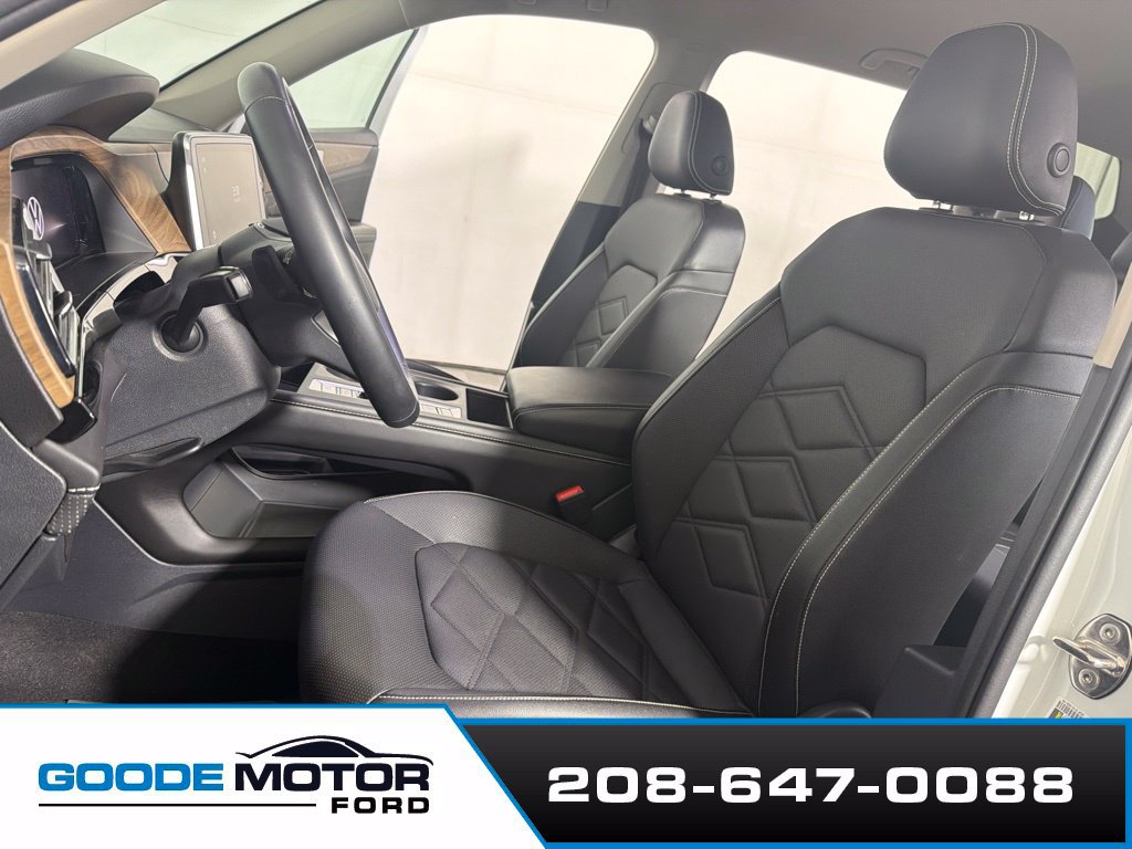 Used 2025 Volkswagen Atlas SE AWD/4WD image 10