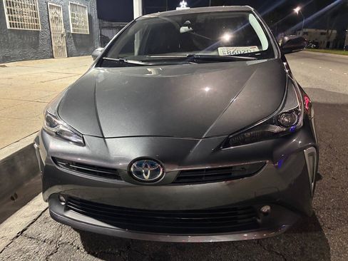 Used 2022 Toyota Prius XLE w/ Advanced Technology Package FWD image 14