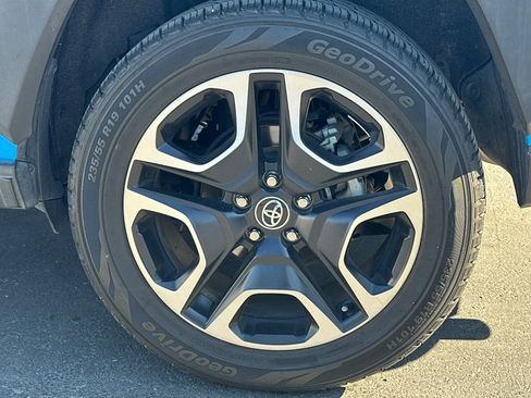 Used 2021 Toyota RAV4 Adventure image 4