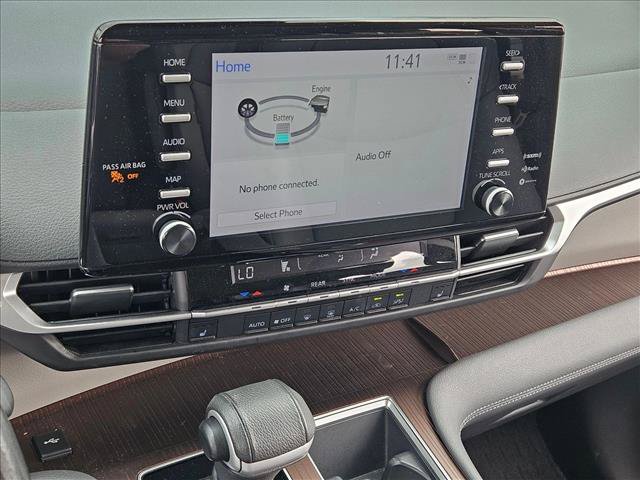Used 2022 Toyota Sienna XLE FWD image 13