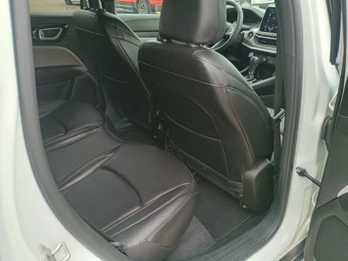 Used 2024 Jeep Compass Limited AWD/4WD image 15
