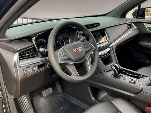 New 2026 Cadillac XT5 Luxury w/ LPO, Floor Liner Package image 6