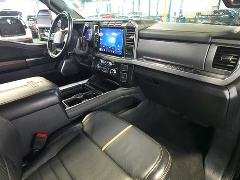 Used 2024 Ford F350 Platinum w/ Tremor Off-Road Package AWD/4WD image 35
