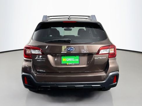 Used 2019 Subaru Outback 2.5i Limited AWD/4WD image 8