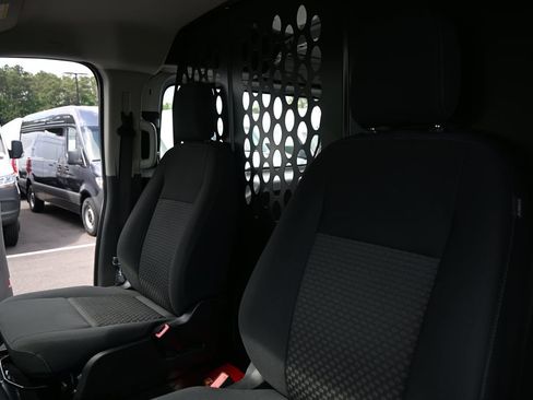 Used 2025 Ford Transit 250 Low Roof w/ Exterior Upgrade Package RWD image 5