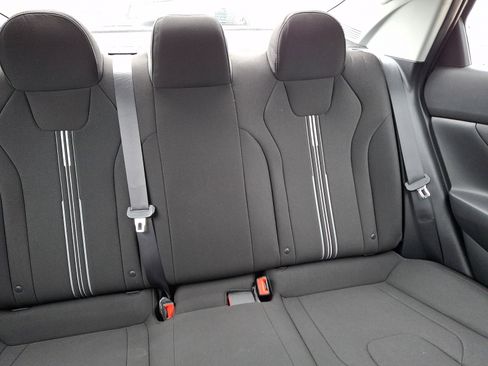 Used 2023 Hyundai Elantra SEL w/ Convenience Package FWD image 20