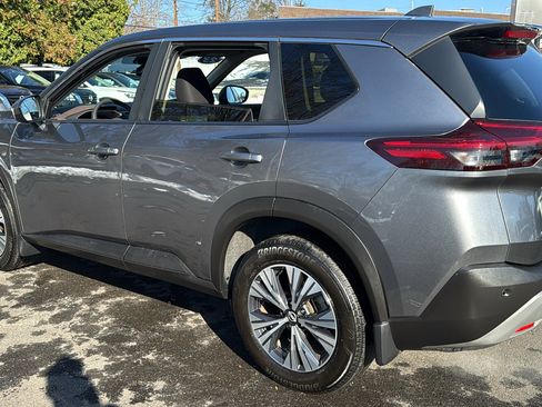 Certified 2023 Nissan Rogue SV image 22