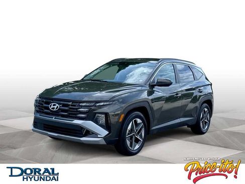 Used 2025 Hyundai Tucson SEL FWD image 1