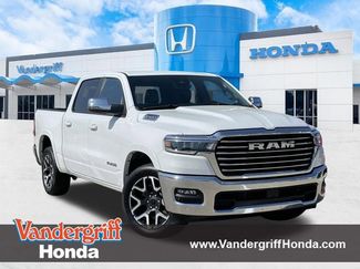 Used 2025 RAM 1500 Laramie video 1