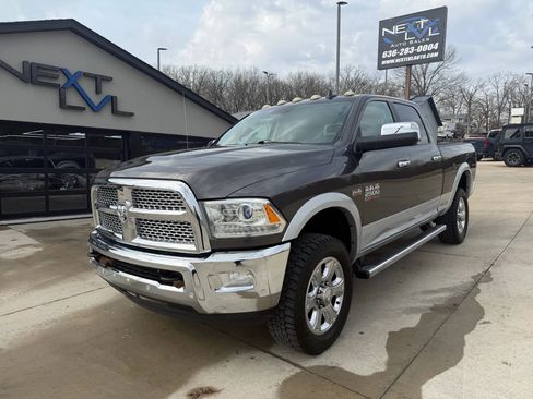 Used 2016 RAM 2500 Laramie w/ Convenience Group image 5