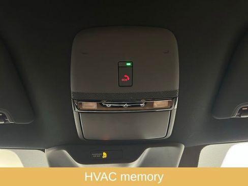 Used 2025 Nissan Armada SL w/ Captain's Chari Seat Package image 35