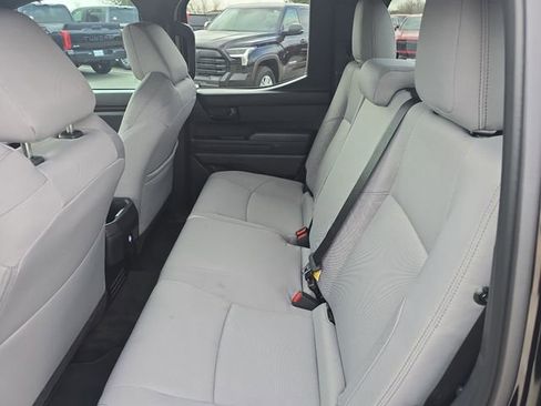 Used 2025 Toyota Tacoma SR5 AWD/4WD image 13