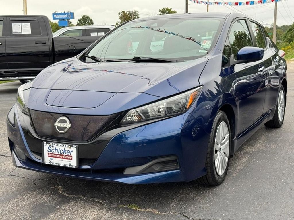 Used 2025 Nissan Leaf S FWD image 8