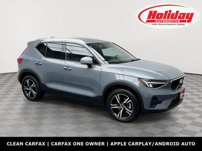 Used 2023 Volvo XC40 B5 Core
