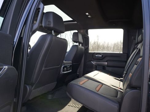 Used 2020 GMC Sierra 3500 AT4 w/ AT4 Premium Package image 19