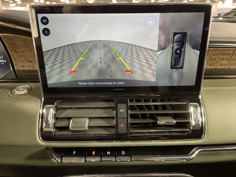 Used 2022 Lincoln Navigator Black Label image 24