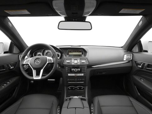 Used 2016 Mercedes-Benz E 400 Coupe image 5
