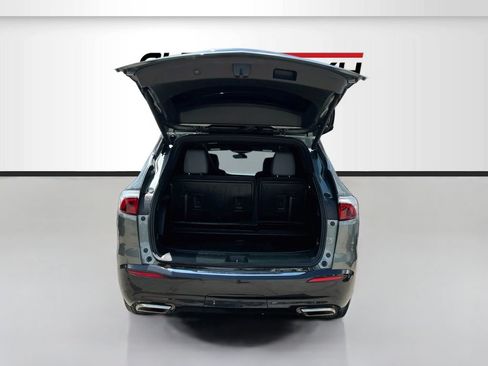 Used 2023 Buick Enclave Essence w/ Experience Buick Package FWD image 28