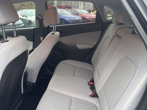 Used 2023 Hyundai Kona SEL image 25