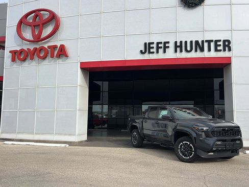 New 2025 Toyota Tacoma TRD Sport image 1