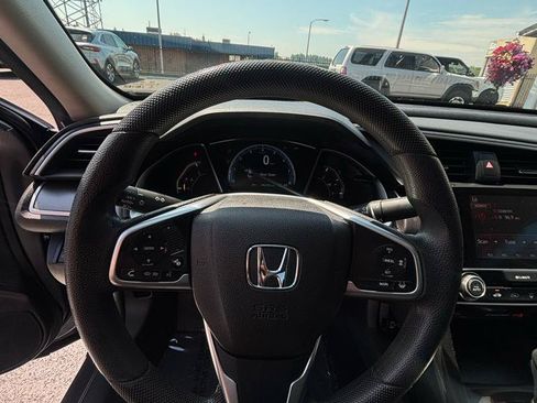 Used 2016 Honda Civic EX image 10