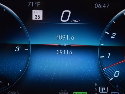 Certified 2022 Mercedes-Benz GLS 450 4MATIC image 27