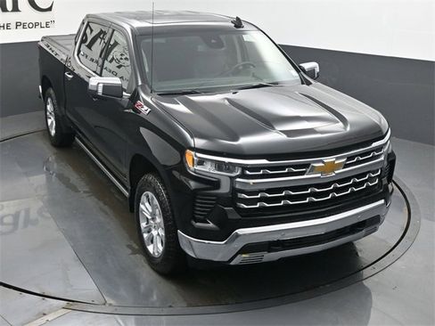 New 2026 Chevrolet Silverado 1500 LTZ image 25