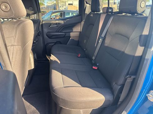 Used 2024 Chevrolet Colorado LT w/ LT Convenience Package image 15