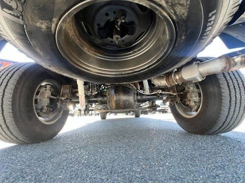 Used 2017 Ford F250 XL w/ Power Equipment Group AWD/4WD image 23