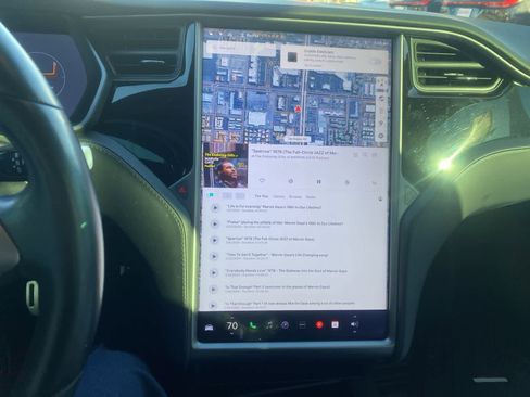 Used 2020 Tesla Model S Long Range image 16