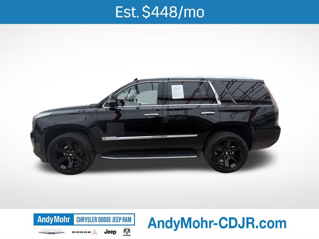 Used 2017 Cadillac Escalade Luxury AWD/4WD image 4