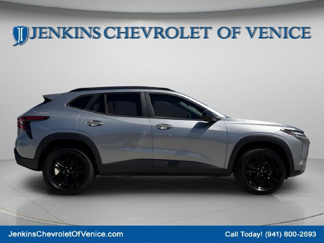 New 2026 Chevrolet Trax LS FWD image 2