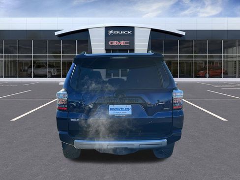 Used 2023 Toyota 4Runner TRD Off-Road Premium image 4