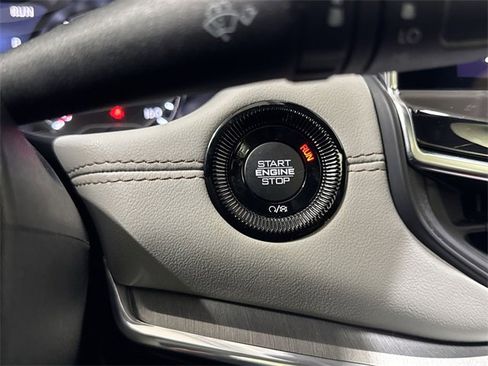 Used 2023 Jeep Compass Limited w/ Sun and Sound Group image 17