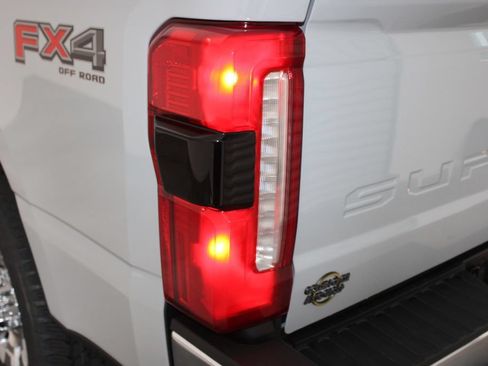 New 2026 Ford F250 Lariat w/ Chrome Package AWD/4WD image 58