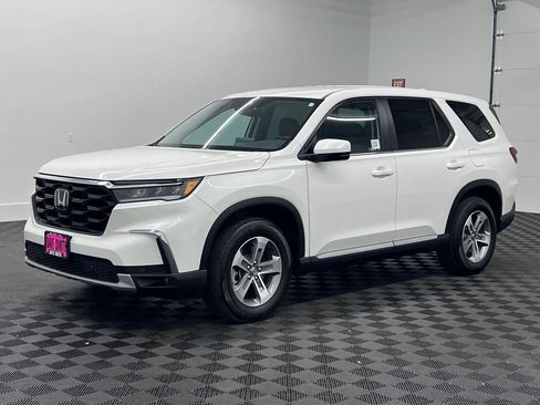 Used 2025 Honda Pilot EX-L image 1