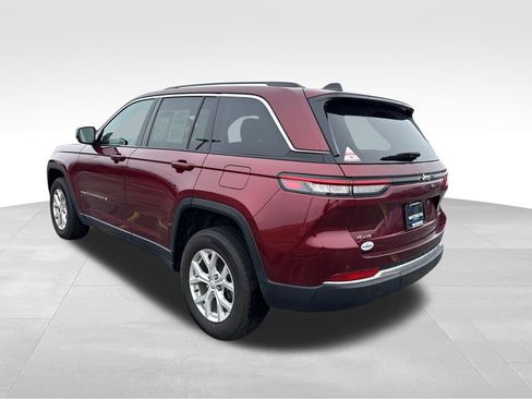 Used 2023 Jeep Grand Cherokee Limited AWD/4WD image 24