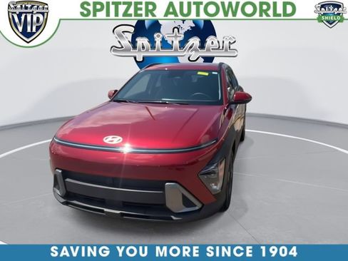 Used 2024 Hyundai Kona SEL FWD image 3