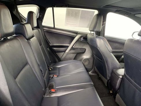 Used 2017 Toyota RAV4 SE AWD/4WD image 12