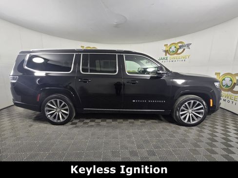 Used 2023 Jeep Grand Wagoneer L Series II w/ Premium Group II image 11